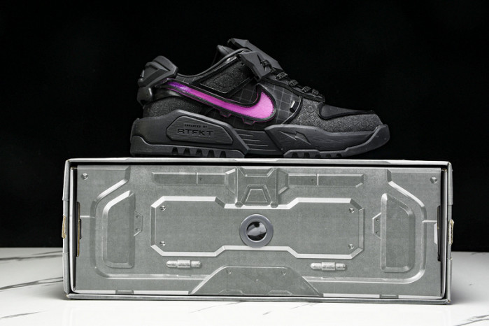 RTFKT x Dunk Genesis 