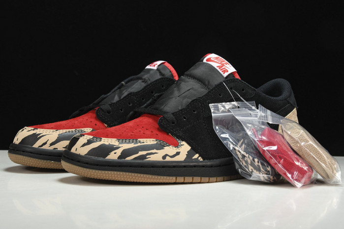 Jordan 1 Retro Low OG SP SoleFly - DN3400-001