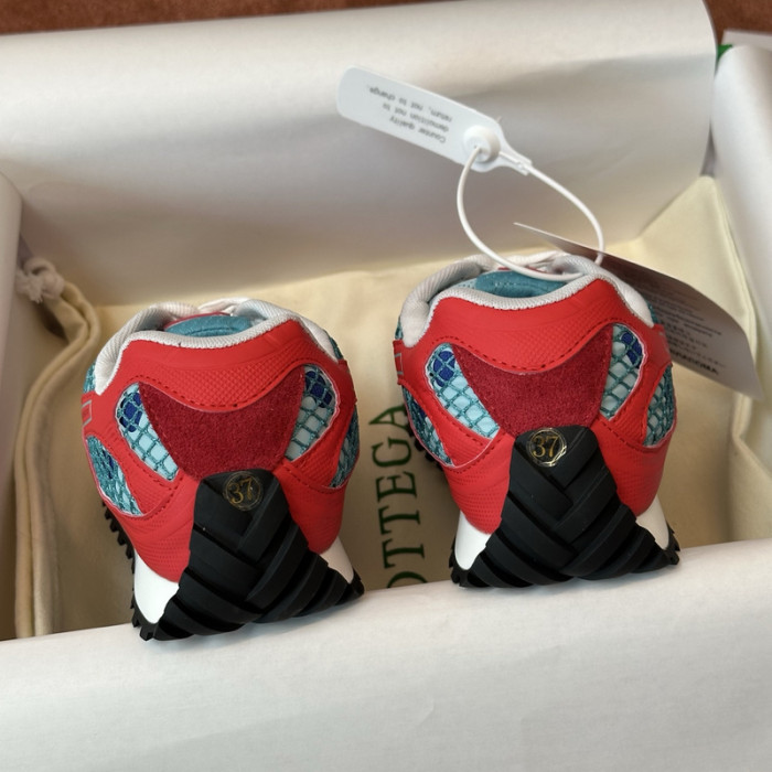 BOTTEGA VENETA SNEAKER COPSHPE BV-66