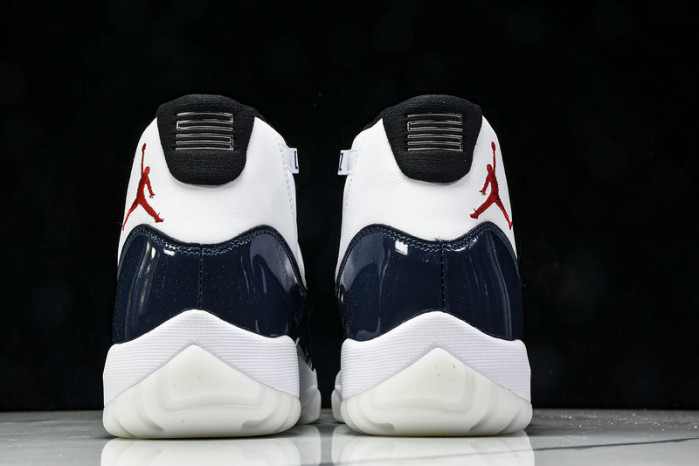 Air Jordan 11  LH0296-400