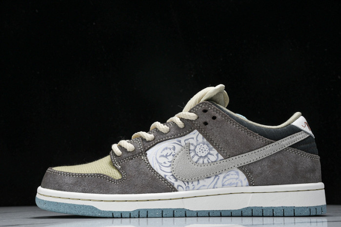 Nike SB Dunk Low Big Money Savings  FZ3129-200