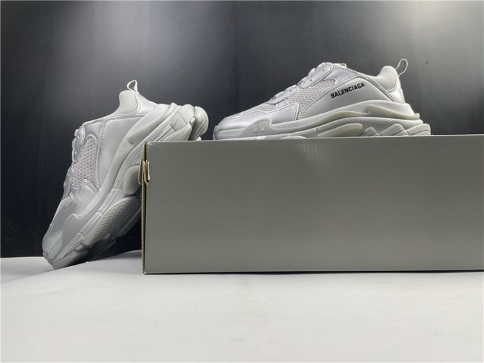 BL TRIPLE S TRAINERS    -KICKZE BL45