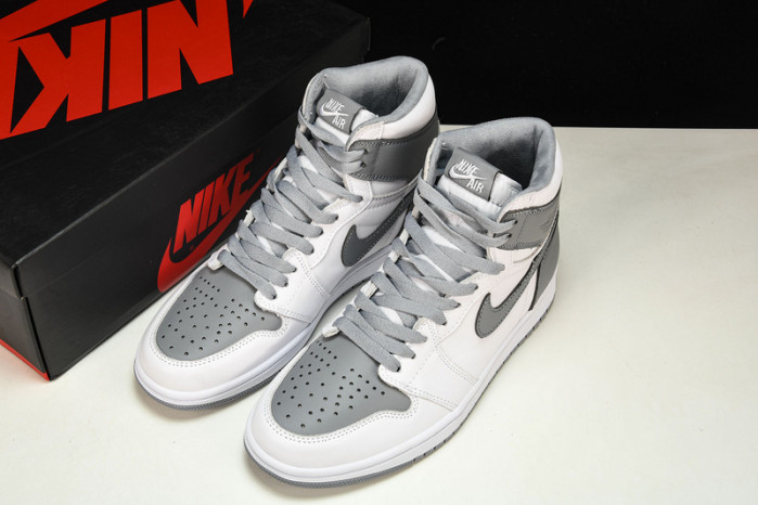 Air Jordan 1 High OG "Stealth" 555088-037