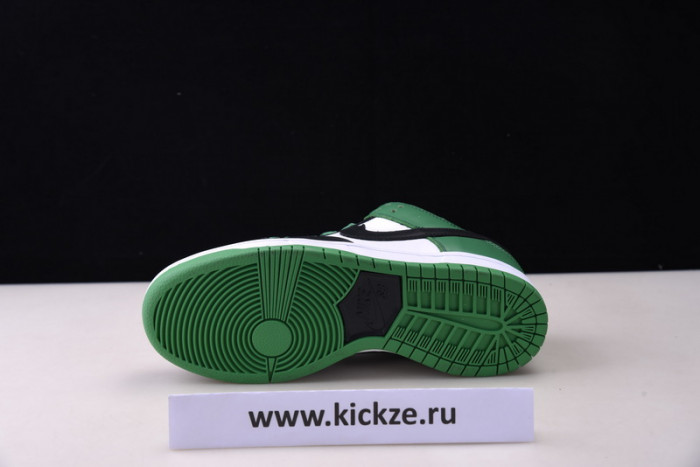 Nike SB Dunk Low Celadon BQ6817-302