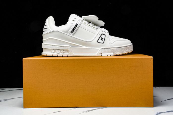 LVT  SNEAKERS   COPSHOE  L&V-trainer 64