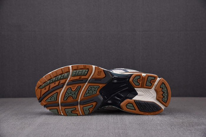 A*sics COPSHOE AS-038