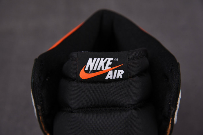 Air Jordan 1 Electro Orange 555088-180