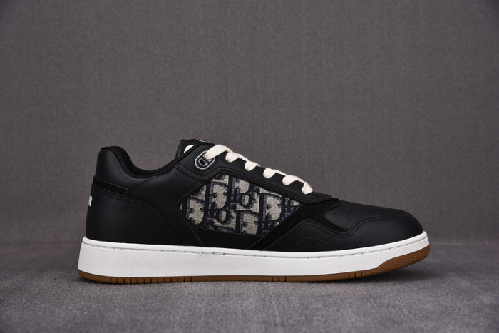 D1R* B27  SNEAKER  KICKZE DR-44