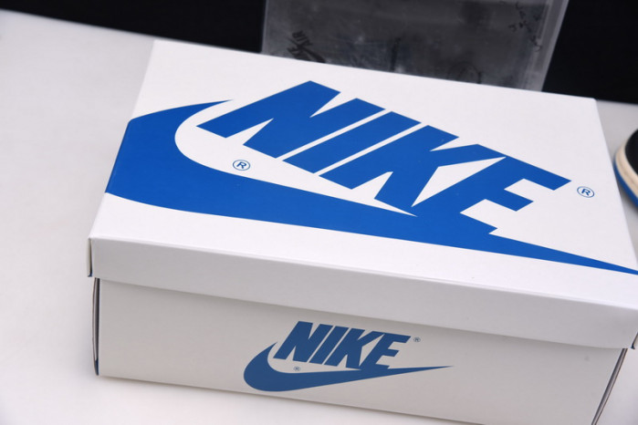 TRAVIS SCOTT X FRAGMENT X AIR JORDAN 1 LOF OG DM7866-140