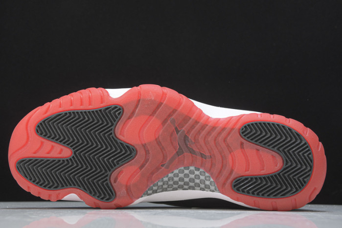 Air Jordan 11 Low Concord Bred AV2187-160