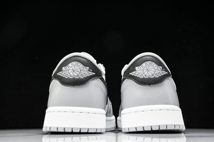 Air Jordan 1 Low OG Barons - CZ0790-110