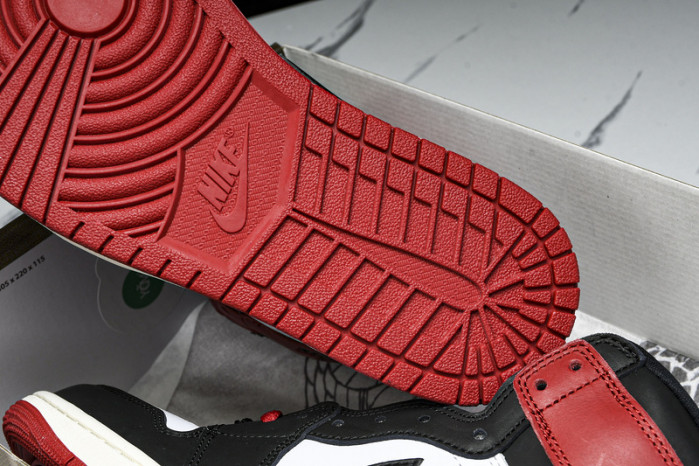 Air Jordan 1 High OG Black Toe Reimagined DZ5485-106