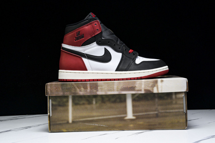 Air Jordan 1 High OG Black Toe Reimagined DZ5485-106