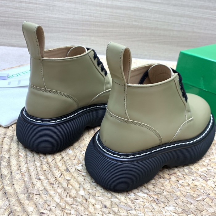 BOTTEGA VENETA SNEAKER MAN +WOMAN KICKZE BV-17