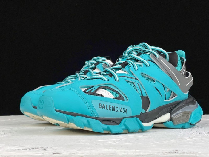 BL TRIPLE TRAINER EMERRALD  BLUE 522523 W2LR4 5687