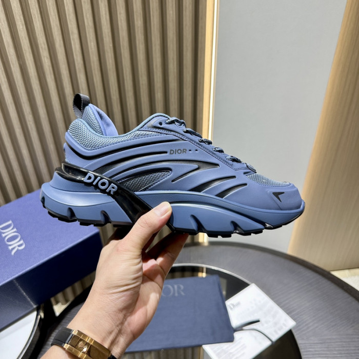 D1R* B44   copshoe  DR-303