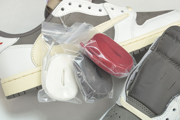 Travis Scott x Air Jordan 1 Low OG Reverse Mocha  DM7866-162