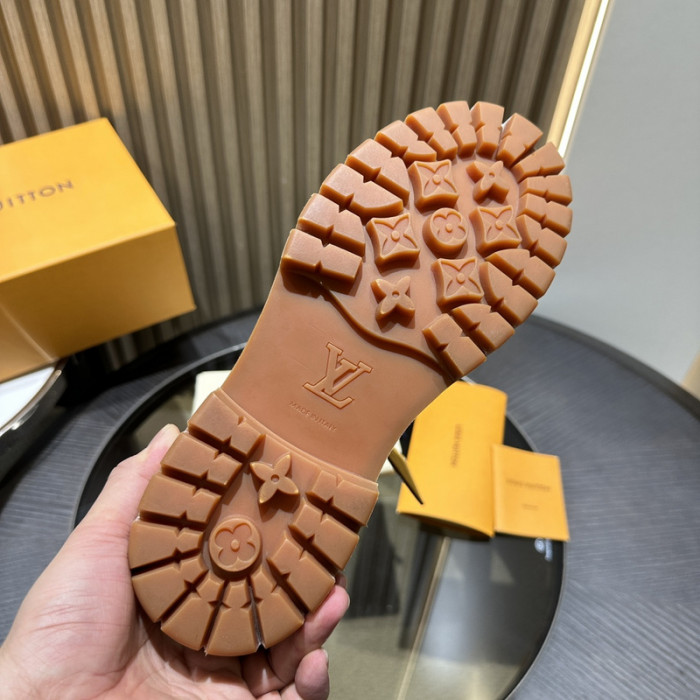 LVT BOOT    COPSHOE  L&V-440