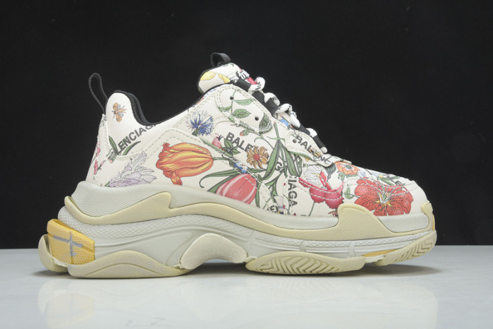 BL &GU TRIPLE S TRAINERS    -KICKZE BL72