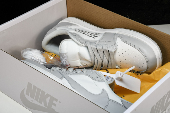 OFF-WHITE x Travis Scott x Air Jordan 1 OW  DM7866-198