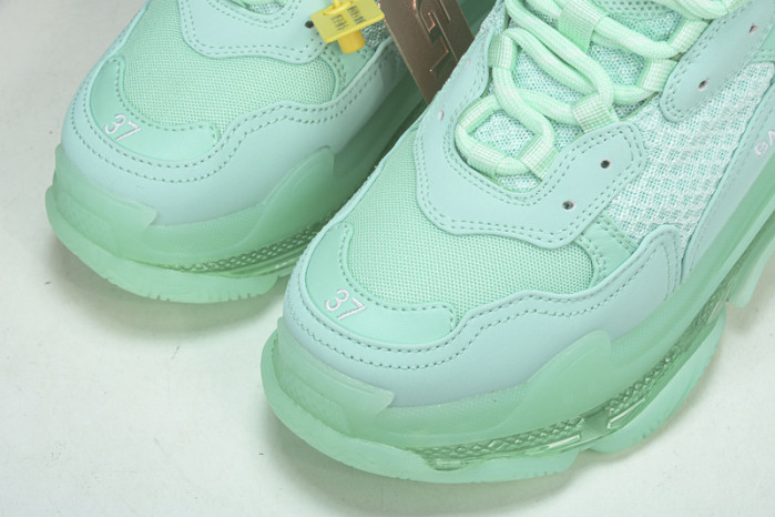 BL TRIPLE S TRAINERS    -KICKZE BL75