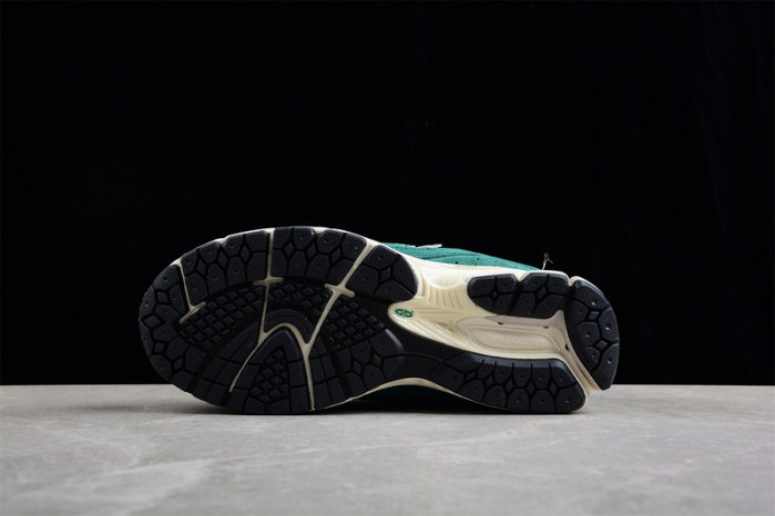 N*EW B*ALANCE COPSHOE NB-043