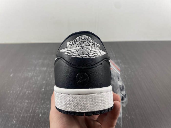 OFF-WHITE x Travis Scott x Air Jordan 1 OW  DM7866-188