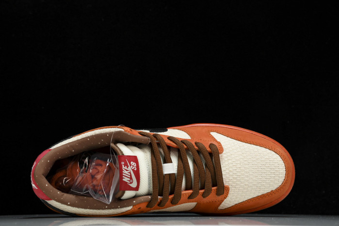 SB Dunk Low Top Ramen - 313170-101