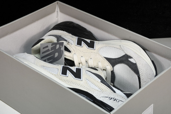 N*EW B*ALANCE COPSHOE NB-104