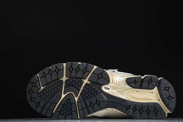 N*EW B*ALANCE COPSHOE NB-052