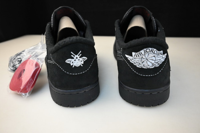 Travis Scott x Air Jordan 1 Low OG  Black/Phantom  DM7866-001