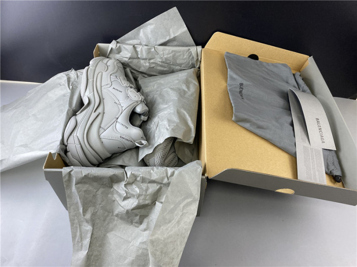 BL TRIPLE S TRAINERS   LETTERS  -KICKZE BL8