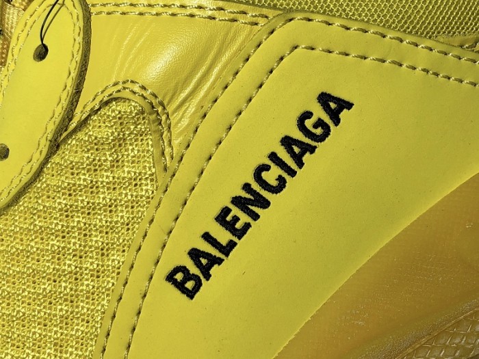 BL TRIPLE TRAINER ‘YELLOF 544351 W09O1 6501