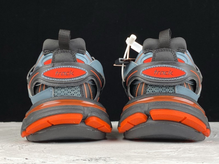 BL TRAINERS TRACK -kickze BL 1