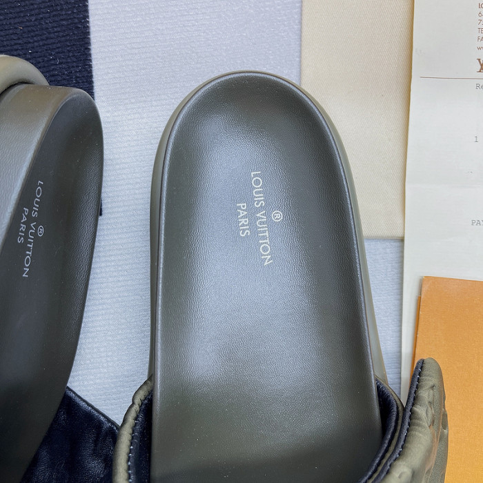 LVT SLIDE COPSHOE LVS-28