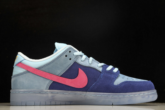 Nike SB Dunk Low Run The Jewels - DO9404-400