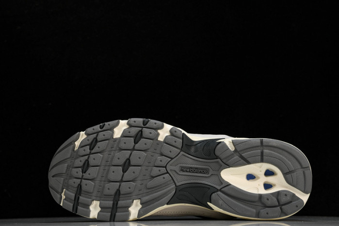 N*EW B*ALANCE COPSHOE NB-084