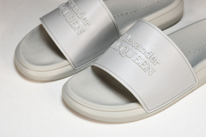 mcqueen  slide cophsoe MQS-03