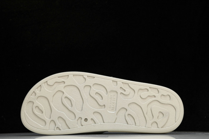 mcqueen  slide cophsoe MQS-03