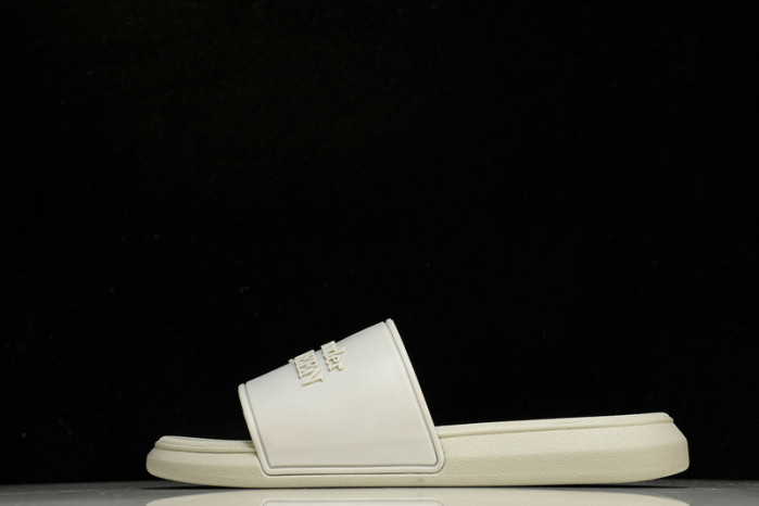 mcqueen  slide cophsoe MQS-03