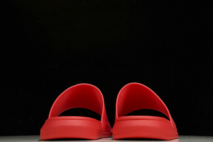 mcqueen  slide cophsoe MQS-04