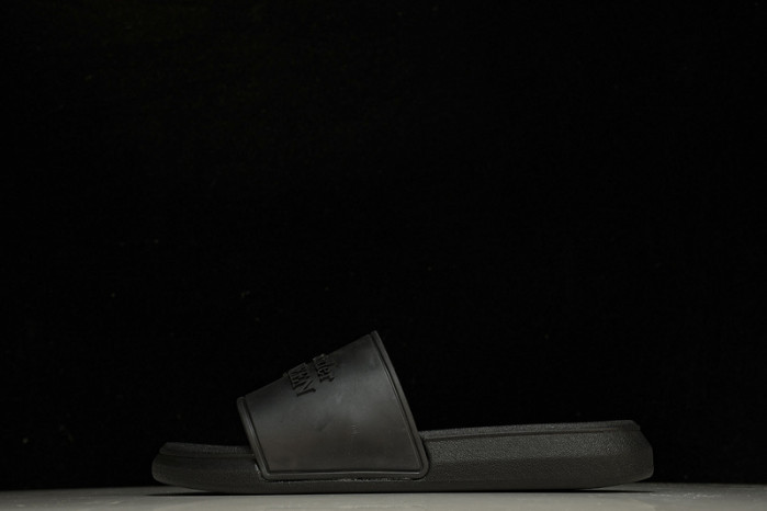 mcqueen  slide cophsoe MQS-06