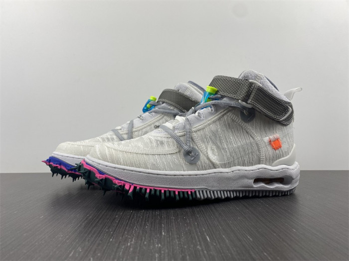 OF x Nike Air Force 1 Mid DO6290-100