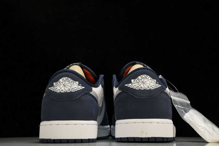 Jordan 1 Low SB Midnight Navy Men