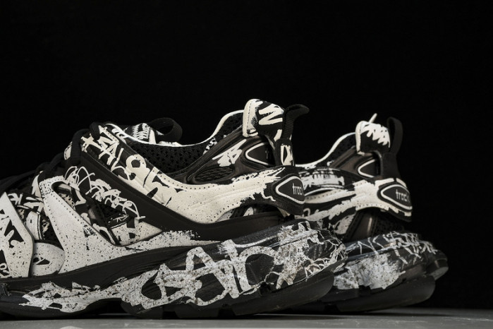 BL TRAINERS TRACK WITH LED  -copshoe BL199