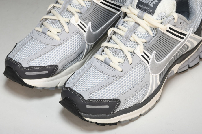 Nike Zoom Vomero 5 Wolf Grey Cool Grey FD9919-001