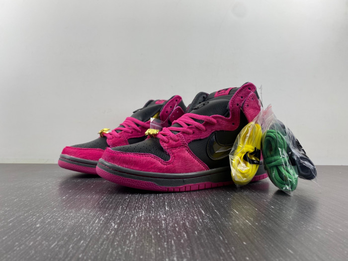 Run The Jewels x Dunk High SB ''4/20'' - DX4356-600