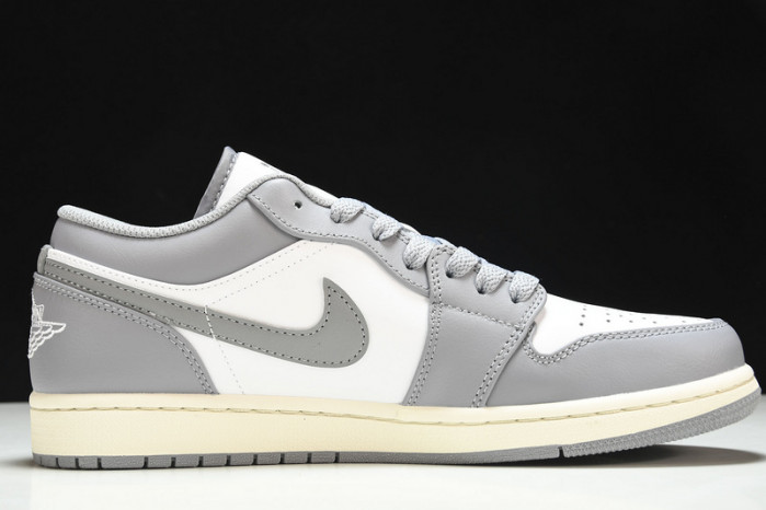 Jordan 1 Low Shadow Toe - 553558-052
