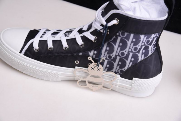 D1R* B23 OBLIQUE HIGH TOP SNEAKERS  KICKZE DR-6