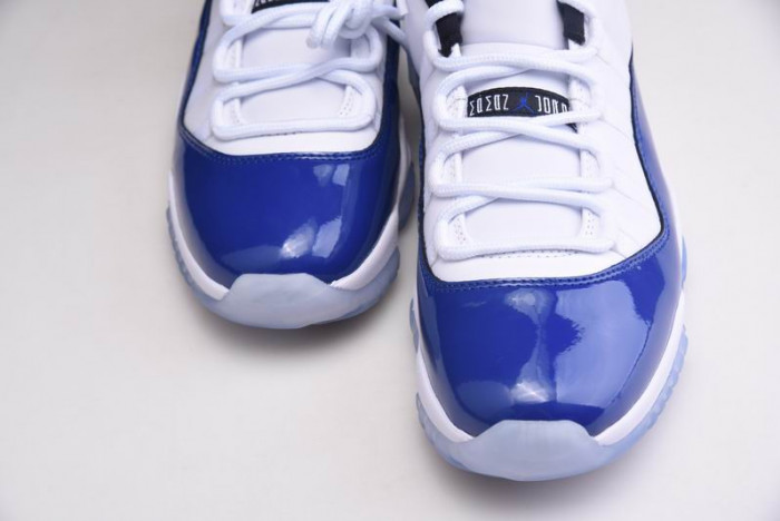 Air Jordan 11 Low WMNS “Concord”  AH7860-100